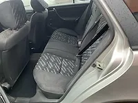 Mercedes c200 - afbeelding 20 van  37