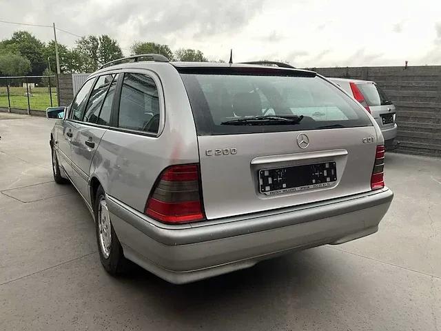 Mercedes c200 - afbeelding 32 van  37