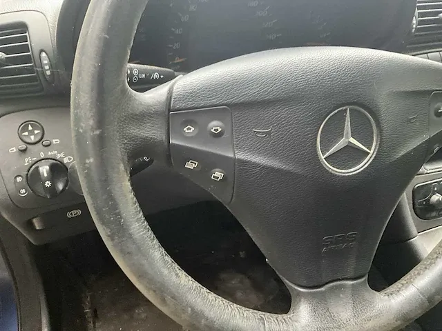 Mercedes c220 - afbeelding 11 van  28