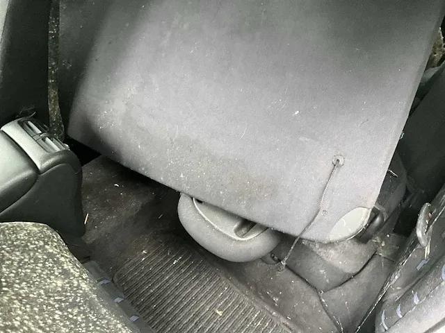 Mercedes c220 - afbeelding 20 van  28
