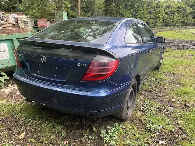 Mercedes c220 - afbeelding 24 van  28