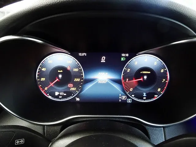 Mercedes c300 - afbeelding 16 van  18