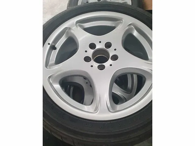 Mercedes cl 500/600 velgen en banden - afbeelding 2 van  4