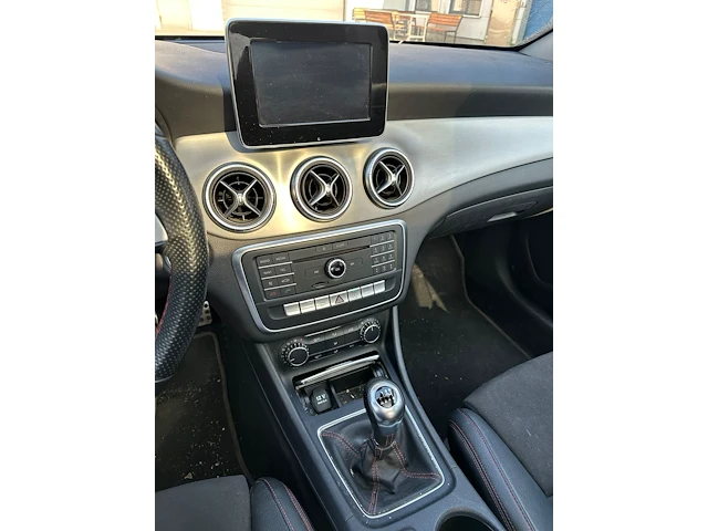 Mercedes cla - afbeelding 2 van  14