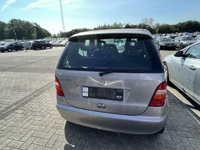 Mercedes classe a, 2002 - afbeelding 11 van  15
