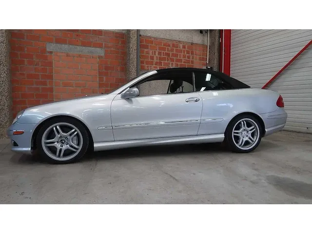 Mercedes clk cabrio 550 v8 - afbeelding 12 van  82