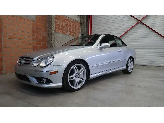 Mercedes clk cabrio 550 v8 - afbeelding 34 van  82