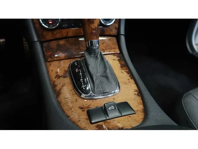 Mercedes clk cabrio 550 v8 - afbeelding 63 van  82