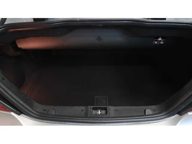 Mercedes clk cabrio 550 v8 - afbeelding 74 van  82
