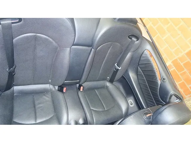 Mercedes clk cabrio 550 v8 - afbeelding 77 van  82