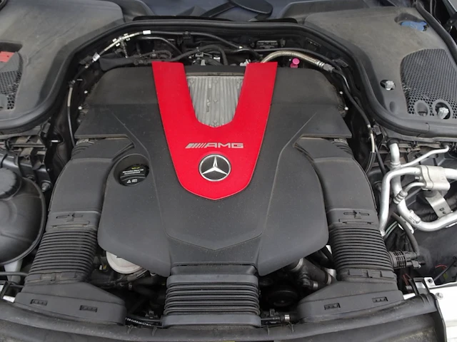 Mercedes e amg - afbeelding 22 van  37