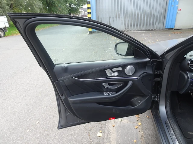 Mercedes e amg - afbeelding 34 van  37
