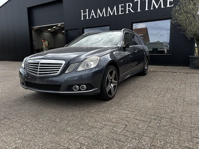 Mercedes e200 cdi,2010 - afbeelding 1 van  39