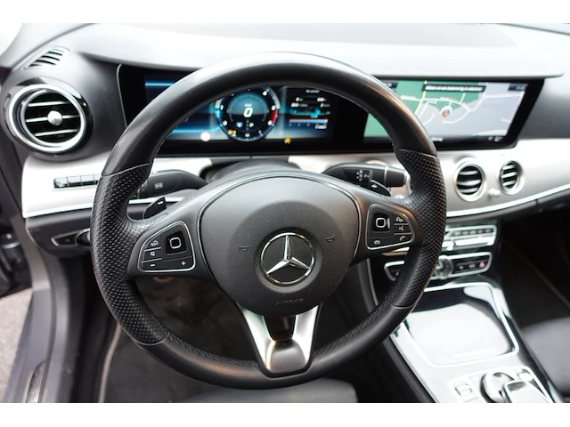 Mercedes e220 d - afbeelding 3 van  22