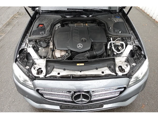 Mercedes e220 d - afbeelding 11 van  22