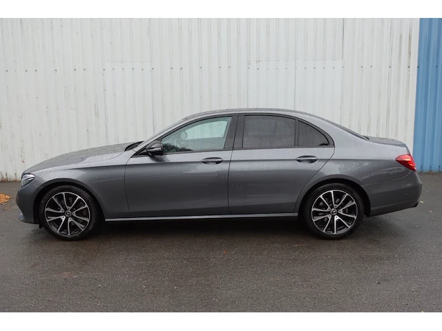 Mercedes e220 d - afbeelding 1 van  22