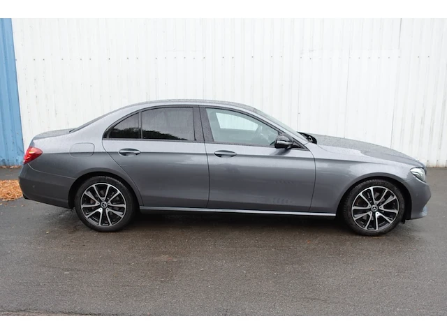 Mercedes e220 d - afbeelding 17 van  22