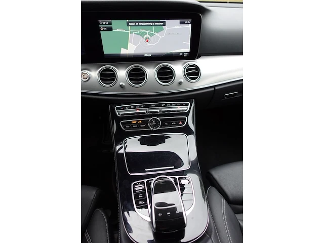 Mercedes e220 d - afbeelding 22 van  22