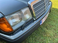 Mercedes e300w124 voorouders uit 1990 - afbeelding 4 van  59