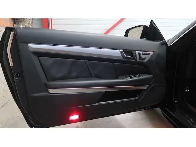 Mercedes e350 coupé - afbeelding 39 van  60