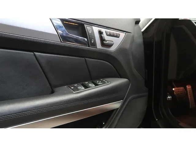 Mercedes e350 coupé - afbeelding 40 van  60