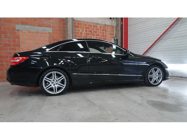 Mercedes e350 coupé - afbeelding 60 van  60