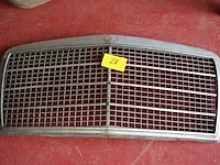 Mercedes grill - afbeelding 1 van  1