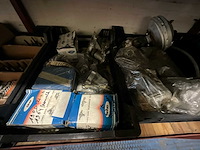 Mercedes groot lot onderdelen (1964-1993) - afbeelding 11 van  39