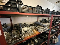 Mercedes groot lot onderdelen (1964-1993) - afbeelding 18 van  39