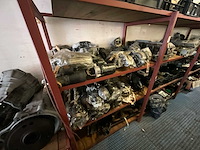 Mercedes groot lot onderdelen (1964-1993) - afbeelding 24 van  39