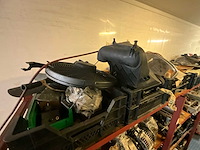 Mercedes groot lot onderdelen (1964-1993) - afbeelding 25 van  39