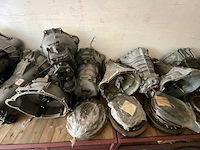 Mercedes groot lot onderdelen (1964-1993) - afbeelding 31 van  39