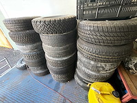 Mercedes groot lot onderdelen (1964-1993) - afbeelding 33 van  39