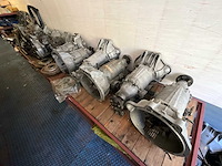 Mercedes groot lot onderdelen (1964-1993) - afbeelding 35 van  39