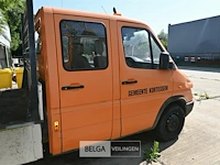Mercedes lichte vrachtwagen - afbeelding 5 van  17