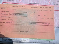 Mercedes lichte vrachtwagen - afbeelding 14 van  17