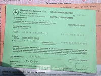 Mercedes lichte vrachtwagen - afbeelding 15 van  17