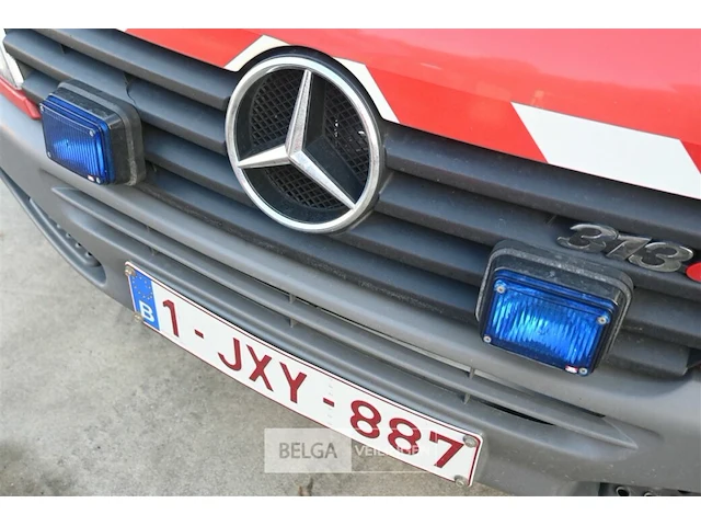 Mercedes lichte vrachtwagen - afbeelding 4 van  30