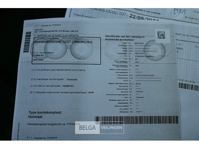 Mercedes lichte vrachtwagen - afbeelding 14 van  30
