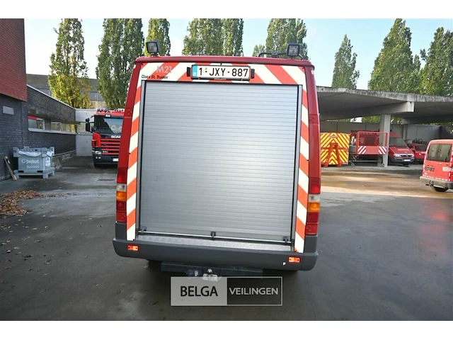 Mercedes lichte vrachtwagen - afbeelding 21 van  30
