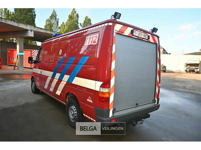 Mercedes lichte vrachtwagen - afbeelding 22 van  30