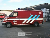 Mercedes lichte vrachtwagen - afbeelding 12 van  30