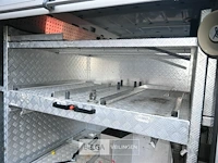 Mercedes lichte vrachtwagen - afbeelding 25 van  30