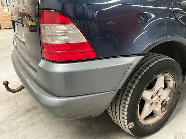 Mercedes ml320 - afbeelding 16 van  41