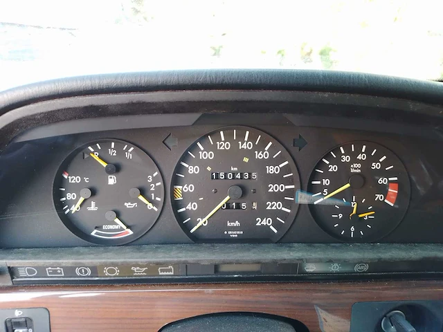 Mercedes s-klasse w126 260se - 1986 - afbeelding 14 van  22