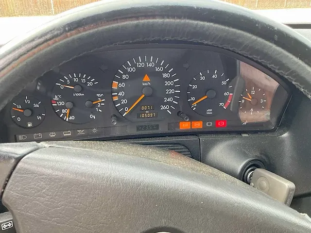 Mercedes s500 - 1991 - afbeelding 19 van  36