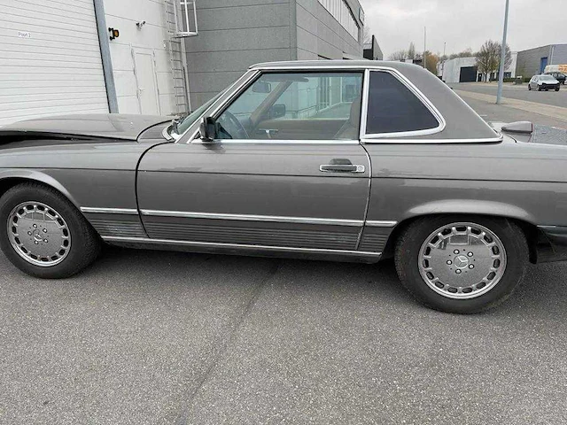 Mercedes sl560, 1986 - afbeelding 3 van  19