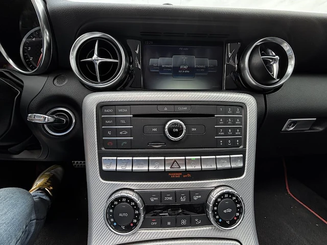 Mercedes slc 180, 2018 - afbeelding 4 van  34