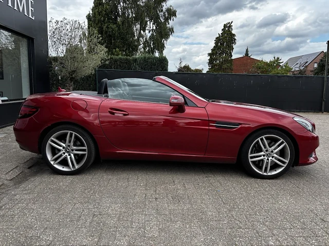 Mercedes slc 180, 2018 - afbeelding 29 van  34