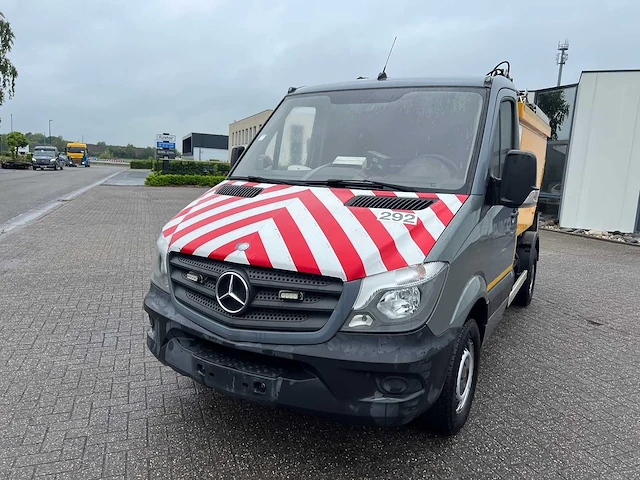Mercedes sprinter - 2016 - vuilniskar - personenauto - afbeelding 28 van  31